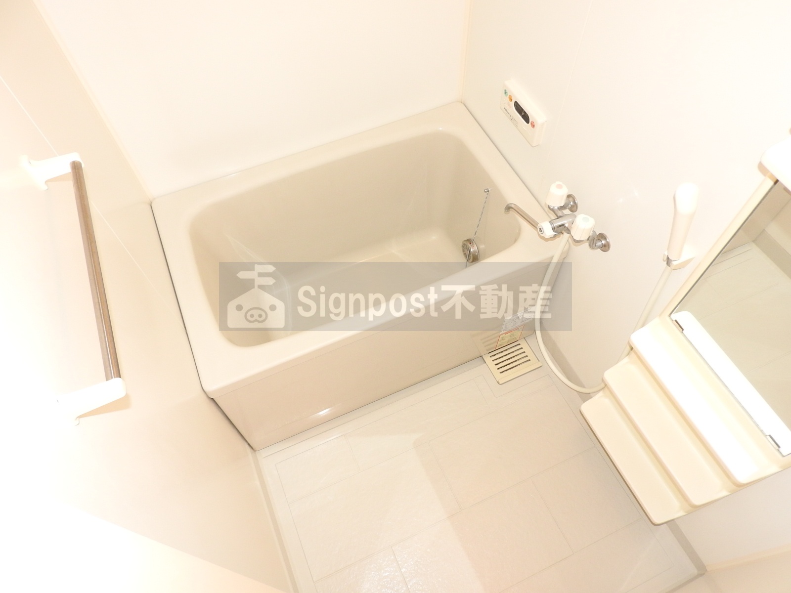 バス・シャワールーム　追い焚き・浴室乾燥機付