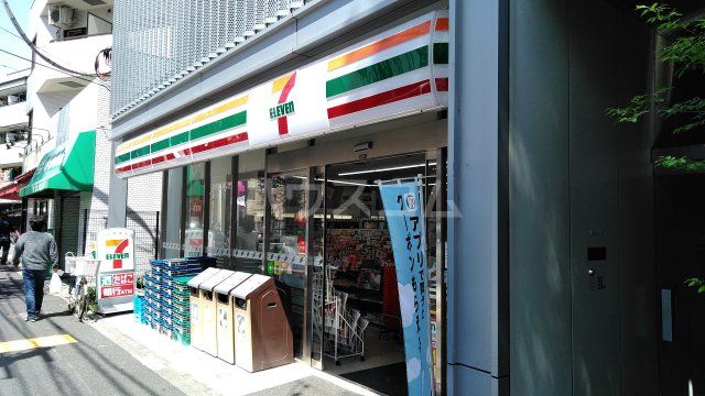 コンビニ　セブンイレブン 杉並桃井1丁目店（コンビニ）まで161m