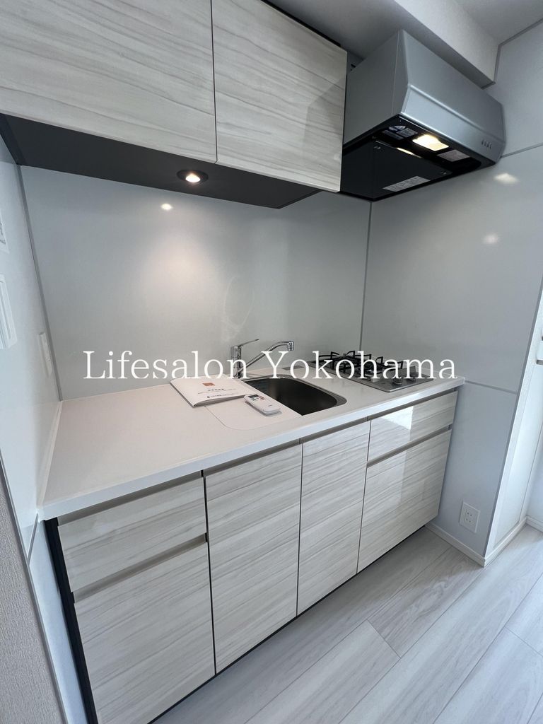 キッチン　バルコニー