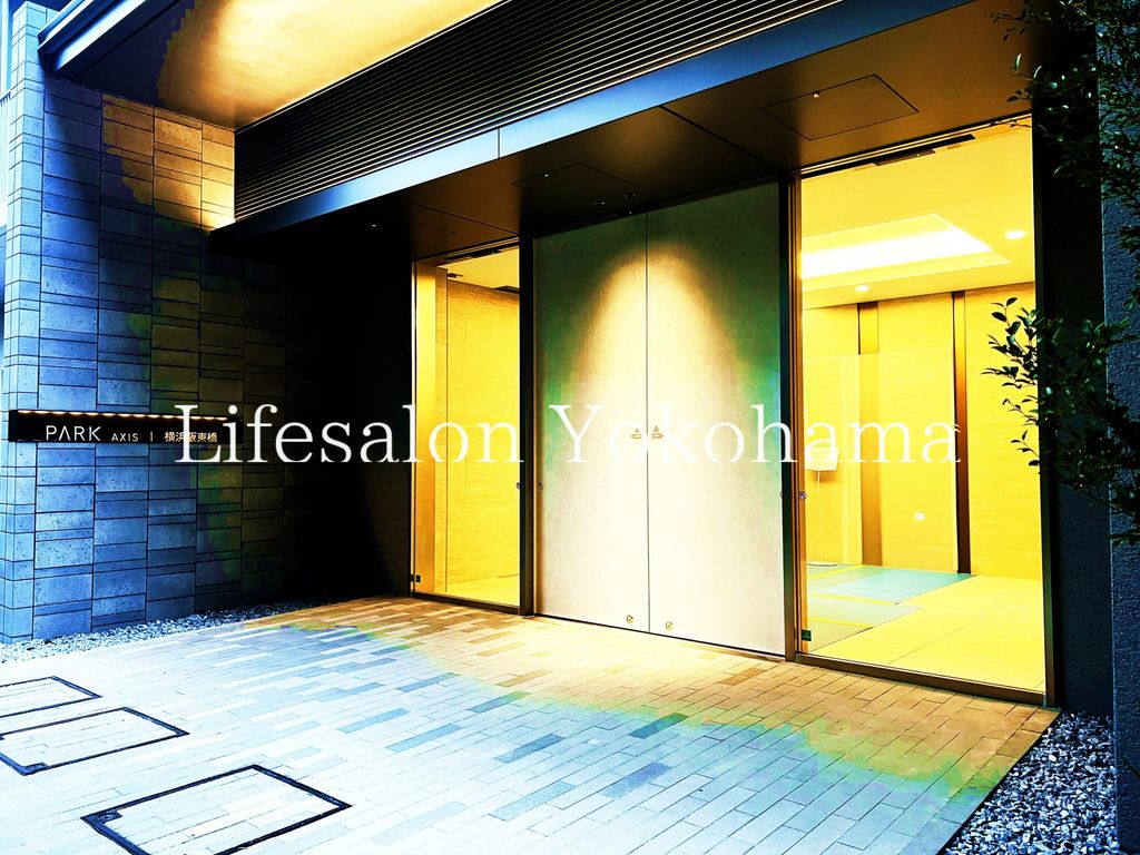 建物外観　エントランス