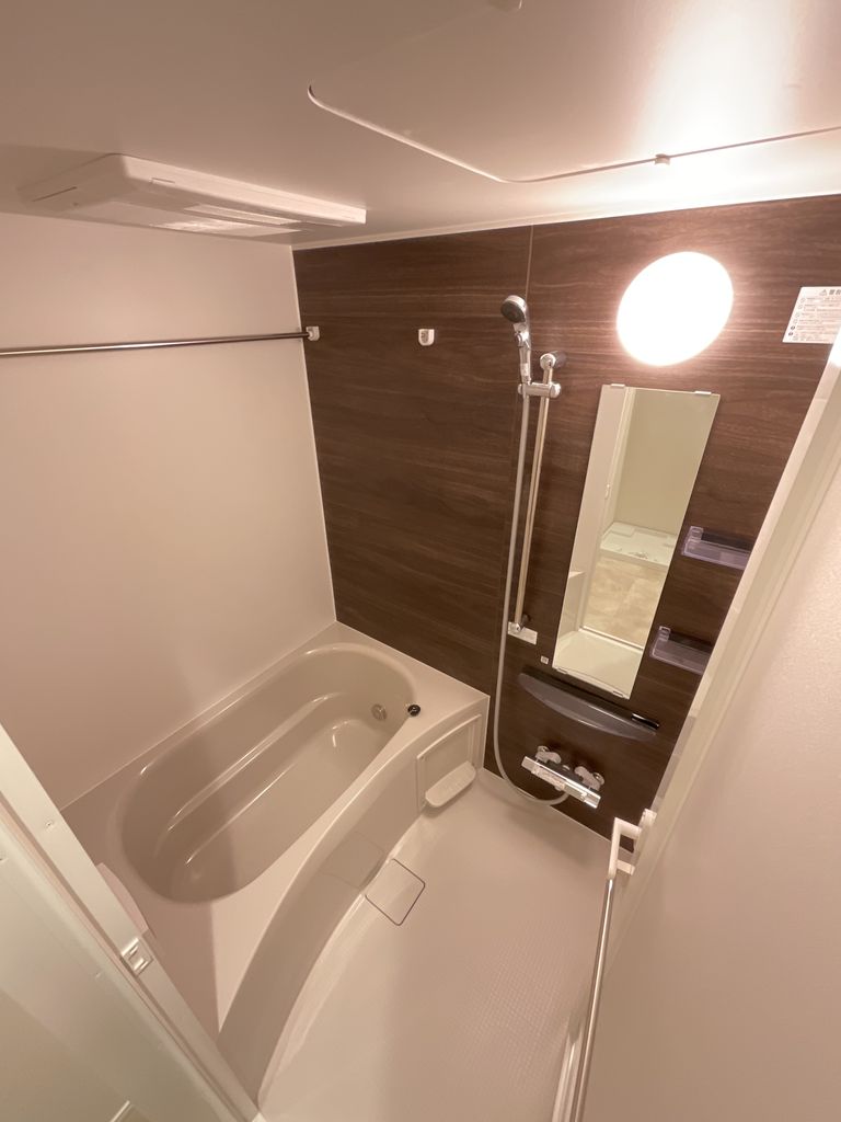 バス・シャワールーム　お風呂です