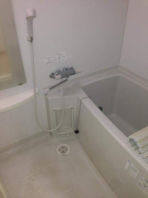 バス・シャワールーム　追い焚き機能付き