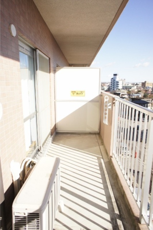 バルコニー　図面と現状に相違がある場合には現状を優先