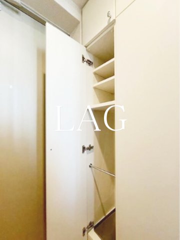 玄関　玄関です。