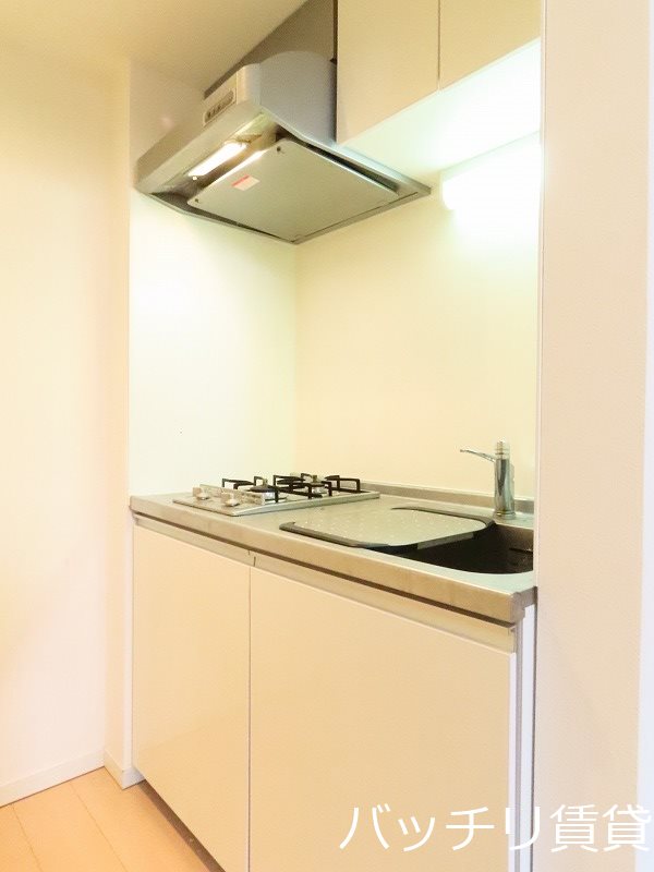 キッチン　同型タイプの為、現状を優先致します。