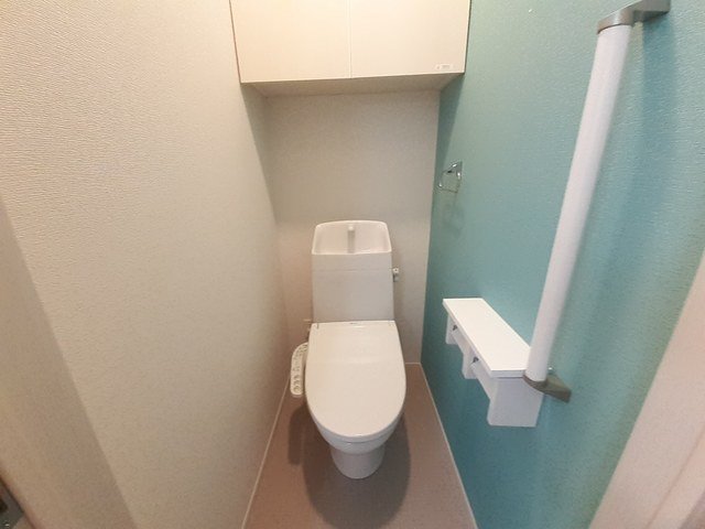 トイレ　コンパクトで使いやすいトイレです