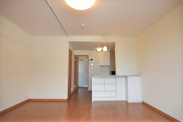 居室・リビング　現状優先となります。