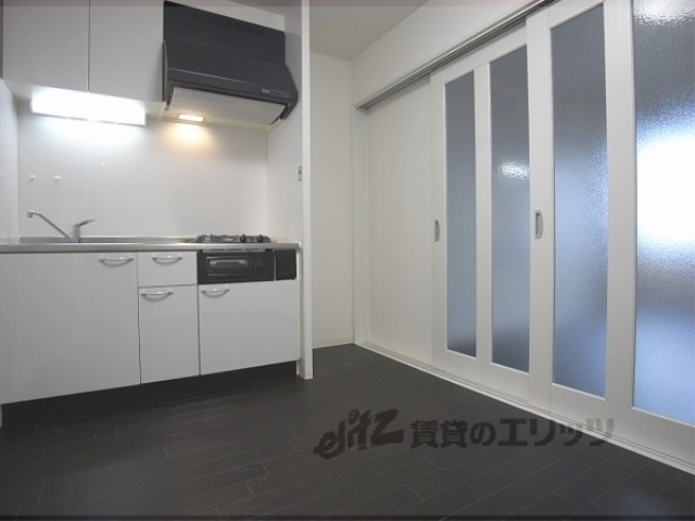 キッチン　広々としたキッチンスペースです。