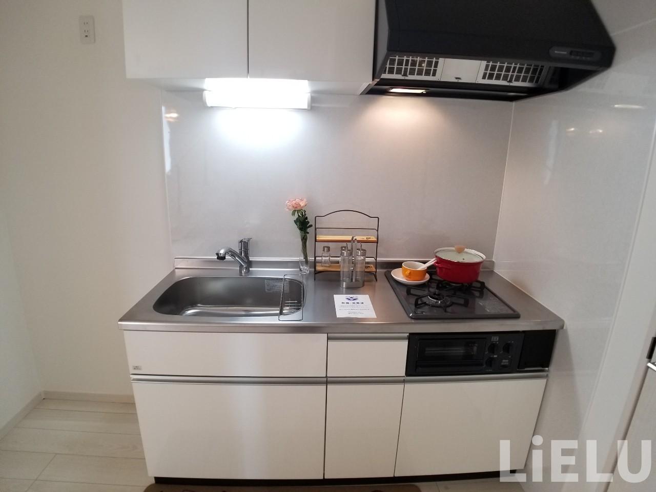 キッチン　同シリーズ物件のモデルルームになります※現況優先