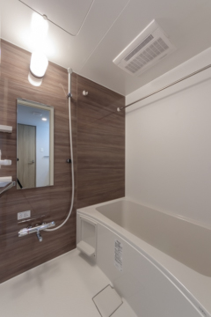 バス・シャワールーム　※写真は同タイプ住戸です。