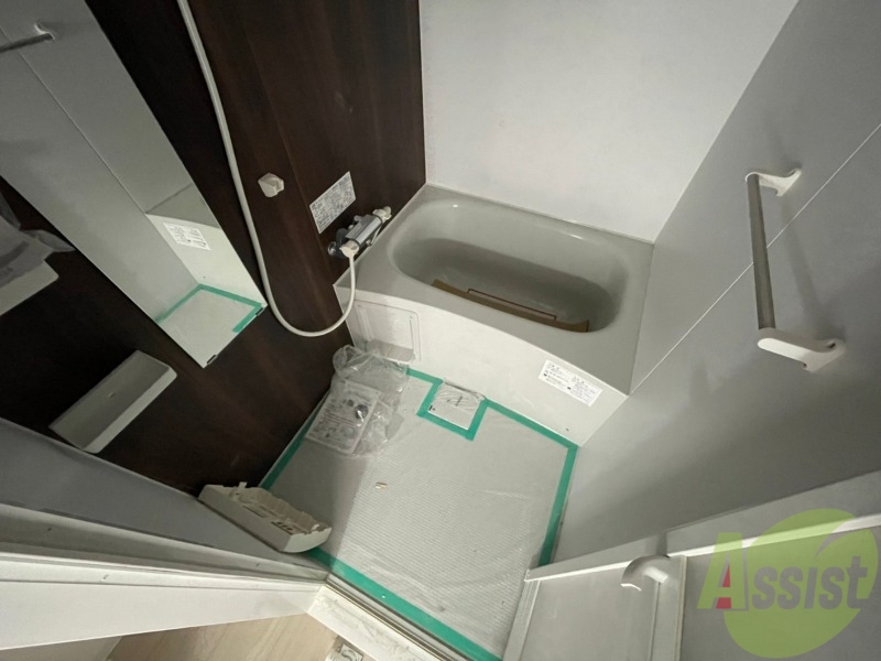 バス・シャワールーム　お風呂になります。一日の疲れを癒してくださいね。