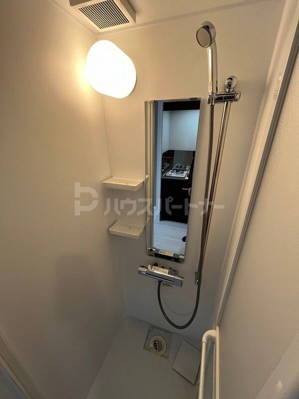 バス・シャワールーム　シャワールーム