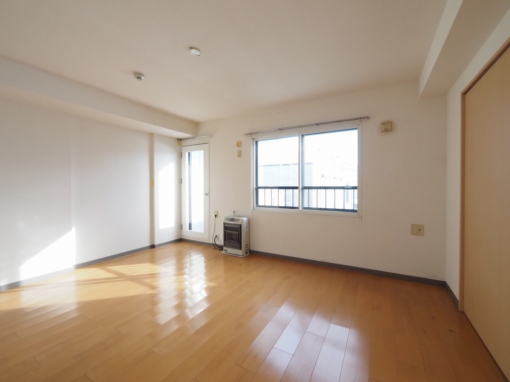 居室・リビング　☆広々リビング☆