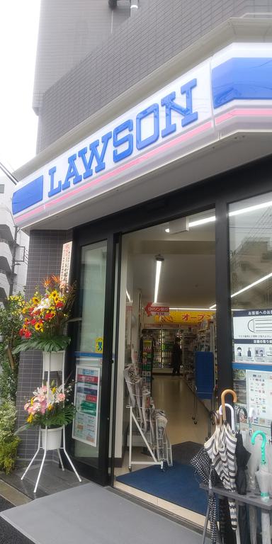 コンビニ　ローソン本所吾妻橋駅南店（コンビニ）まで320m