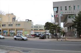 役所　札幌市西区役所（役所）まで674m