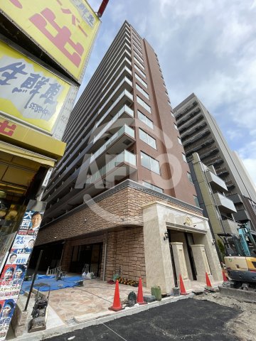 建物外観　プレジオ恵美須　外観