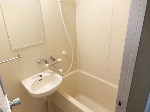バス・シャワールーム　バス