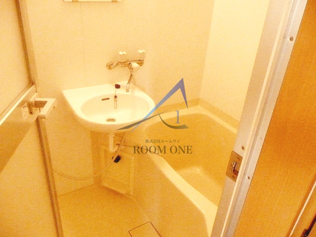 バス・シャワールーム　お風呂です。