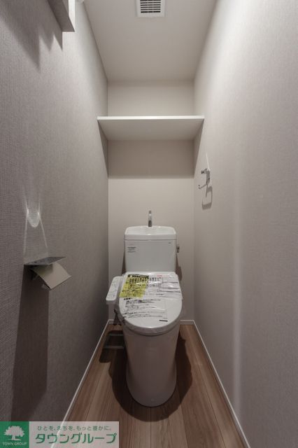 トイレ　※写真は同タイプ住戸です。