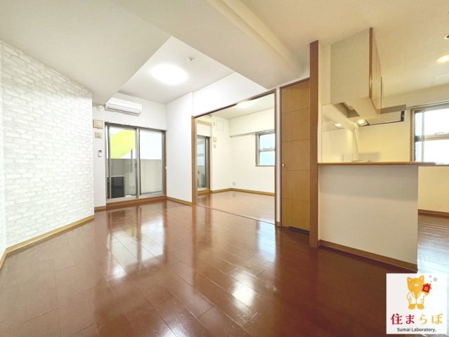 居室・リビング　「“合う暮らし”を、LINEで一緒に描こう。」