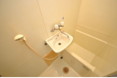 バス・シャワールーム　お風呂です