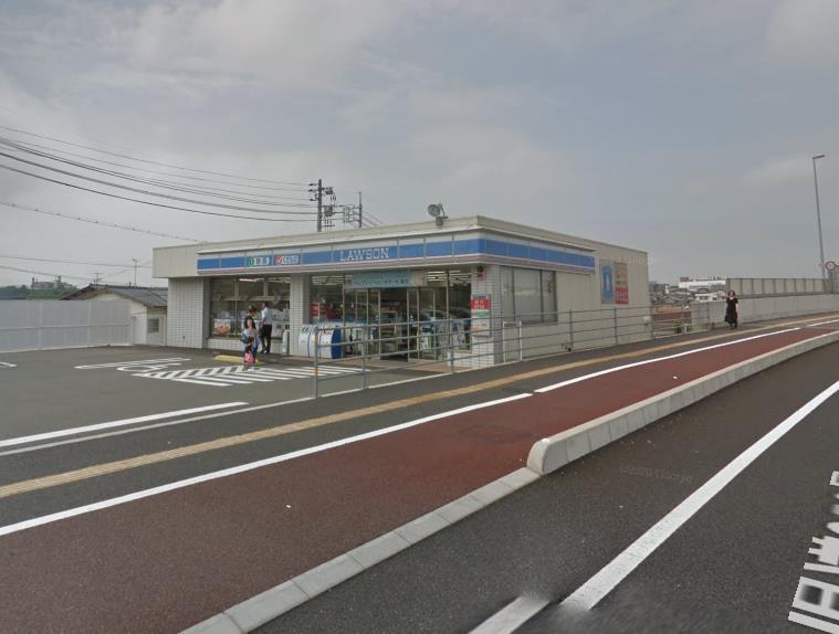 コンビニ　ローソン下関川中本町店（コンビニ）まで650m