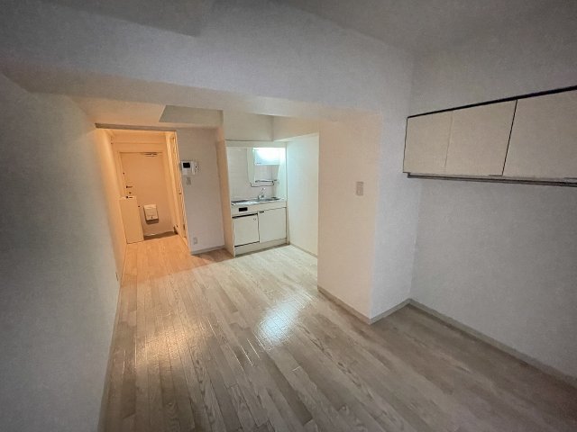 その他部屋・スペース　広くて明るい寝室