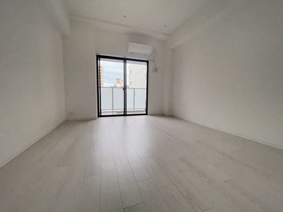 居室・リビング　※別部屋の写真です