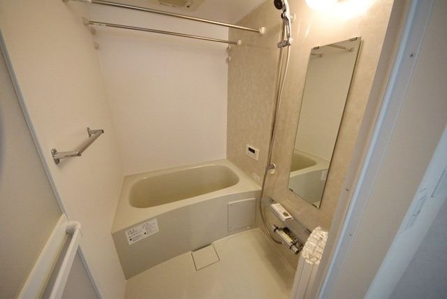 バス・シャワールーム　お風呂です。
