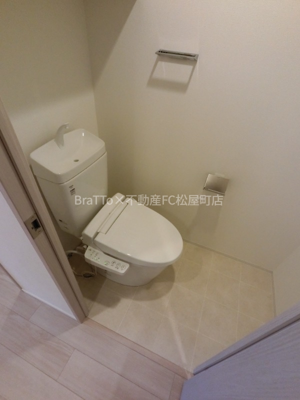 トイレ　トイレ（ウォシュレット付）