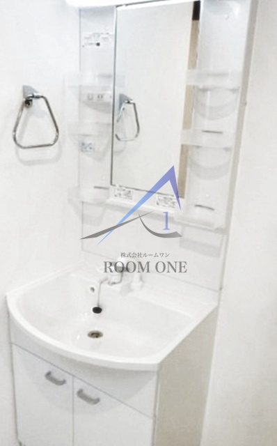 洗面設備　洗面台です。