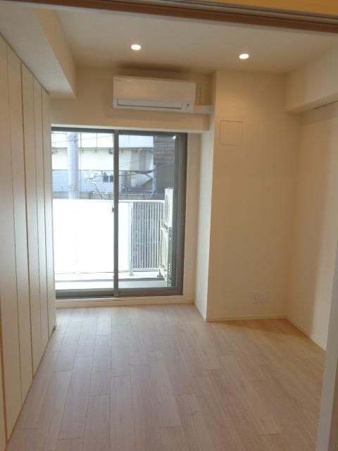 居室・リビング　※別号室参考写真