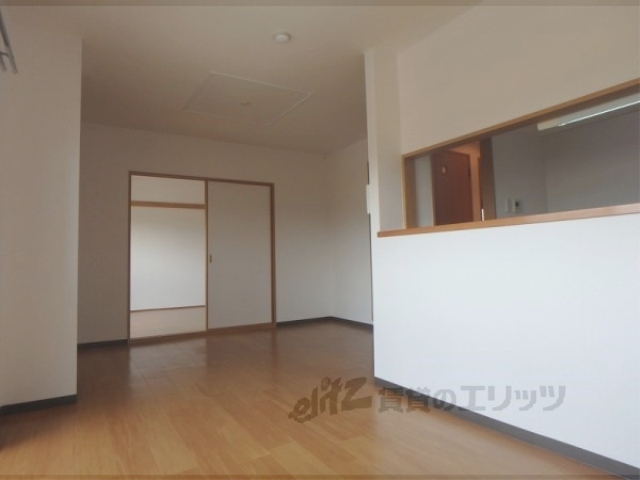 居室・リビング　リビング