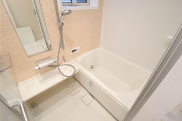 バス・シャワールーム　浴室