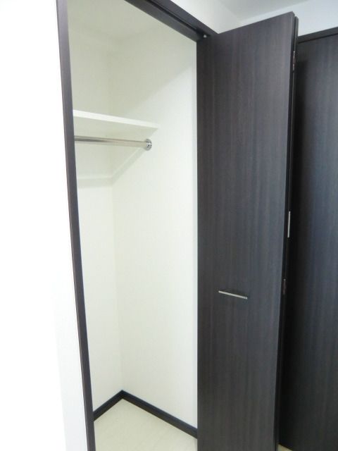 その他設備　★ドア横にありますので、余分な幅を取らせません★