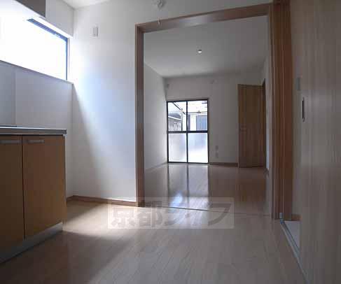 居室・リビング　１階はリビングスペースです。