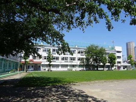 小学校　烏森小学校（小学校）まで477m