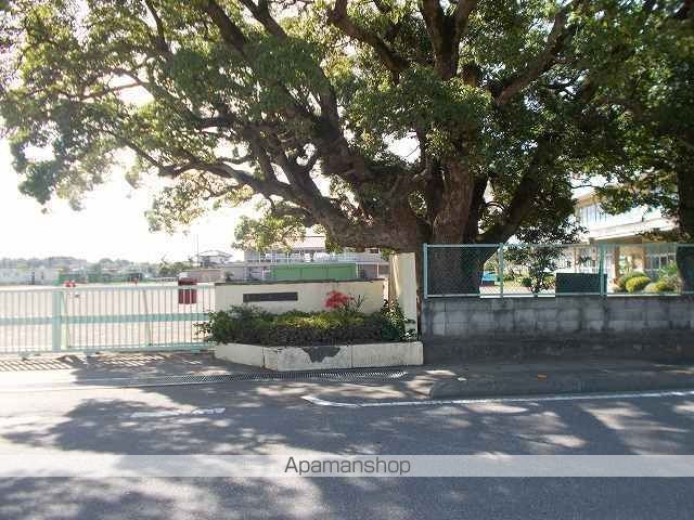 小学校　旗川小学校（小学校）まで1500m
