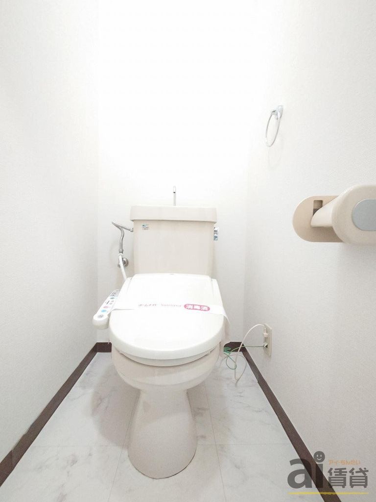 トイレ　～同仕様写真～