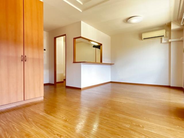 居室・リビング　リビング