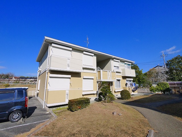 建物外観　建物外観を気になさる方へ、見た目の良い物件です