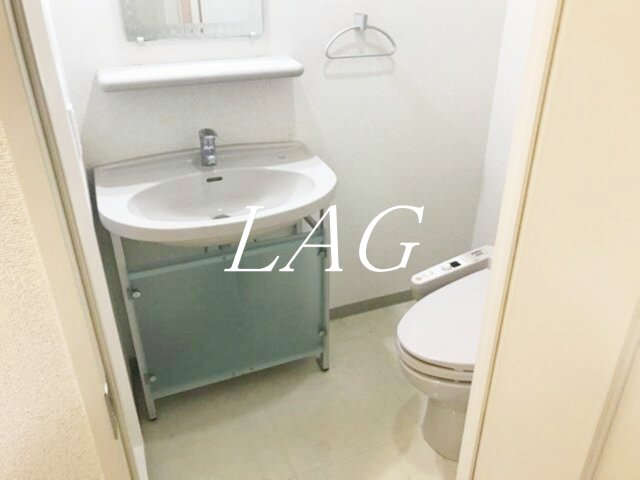 洗面設備　洗面台です。