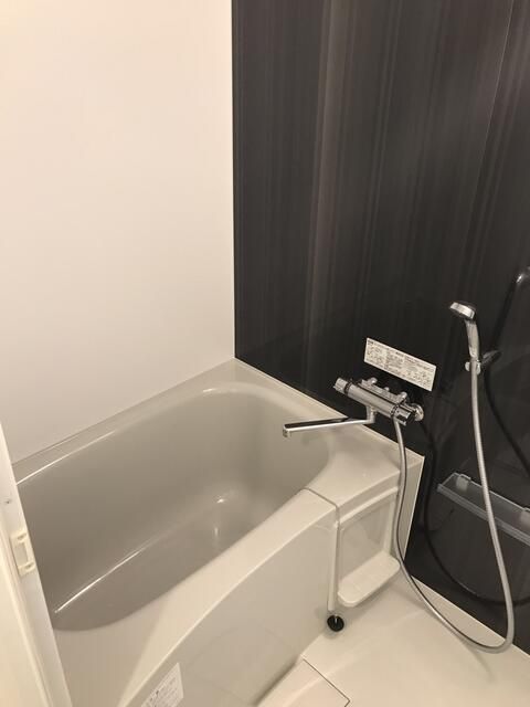 バス・シャワールーム　同タイプ部屋　参考写真です