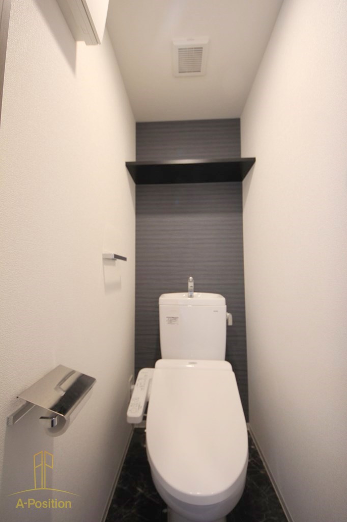 トイレ　La Douceur西天満