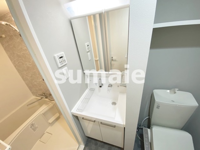 洗面設備　使いやすい独立洗面台です☆