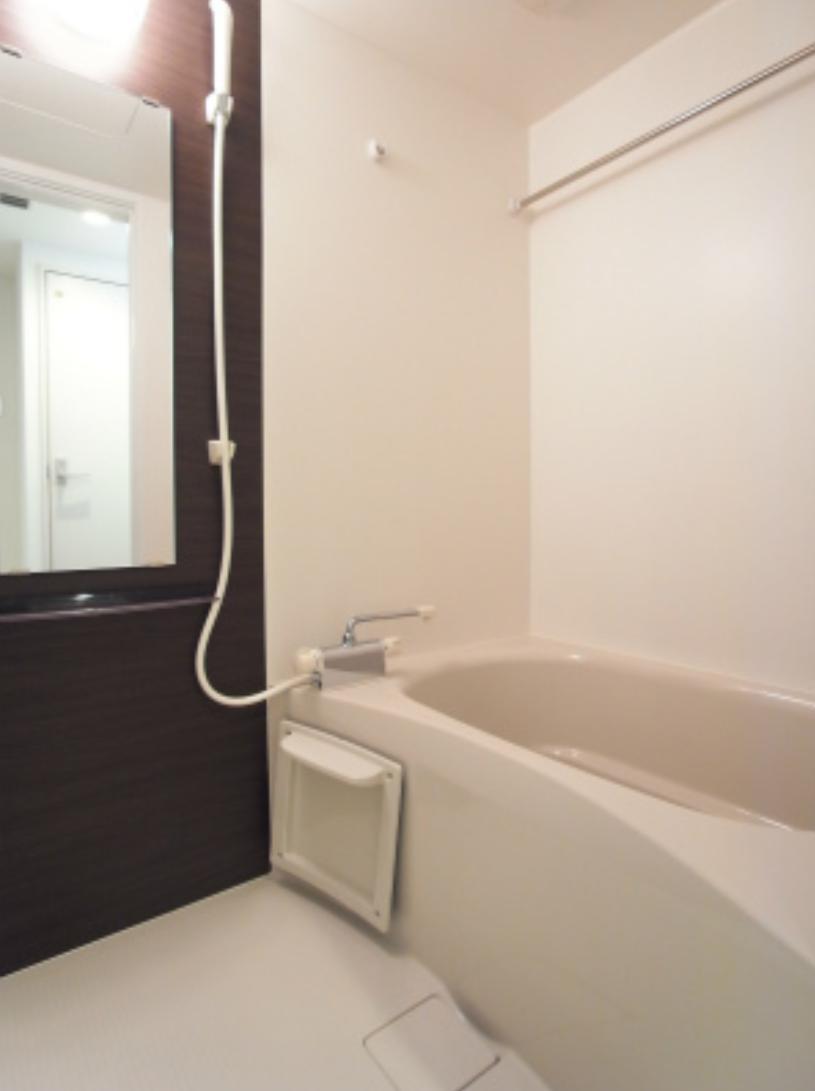 バス・シャワールーム　浴室