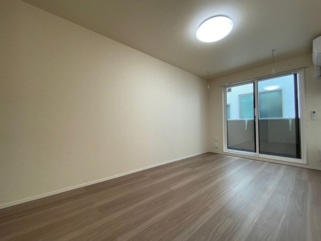 居室・リビング　２０３号室　ＬＤＫ