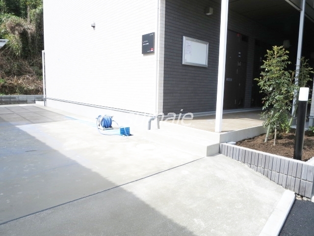 ロビー　エントランス部分キレイです☆