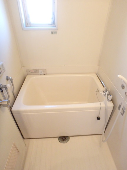 バス・シャワールーム　風呂