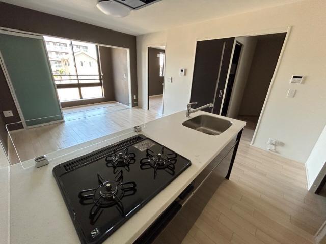 キッチン　キッチン（イメージ）